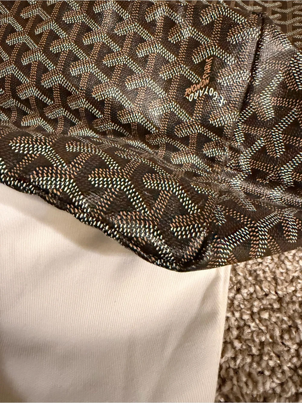 Goyard Saint Louis GM tote in Black and Brown Goyard Canvas - Picture 16 of 16